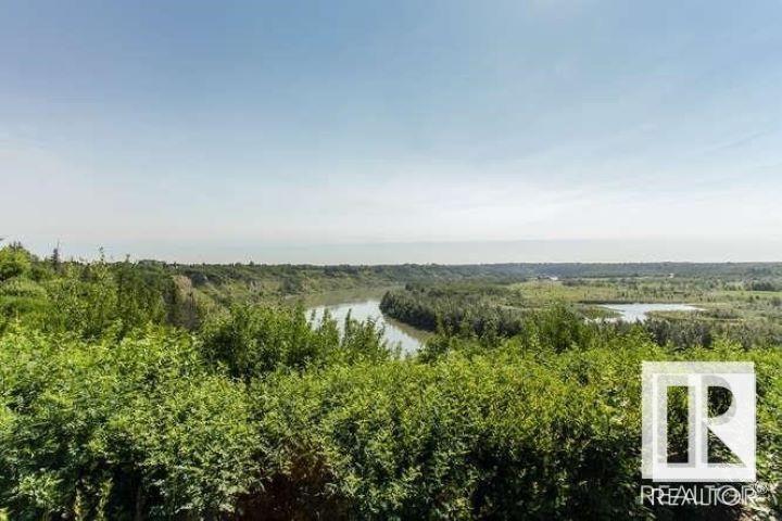 Property Photo:  4813 Donsdale Drive NW  AB T6M 2N2 