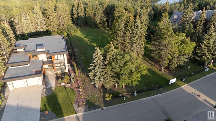 Property Photo:  4813 Donsdale Drive NW  AB T6M 2N2 