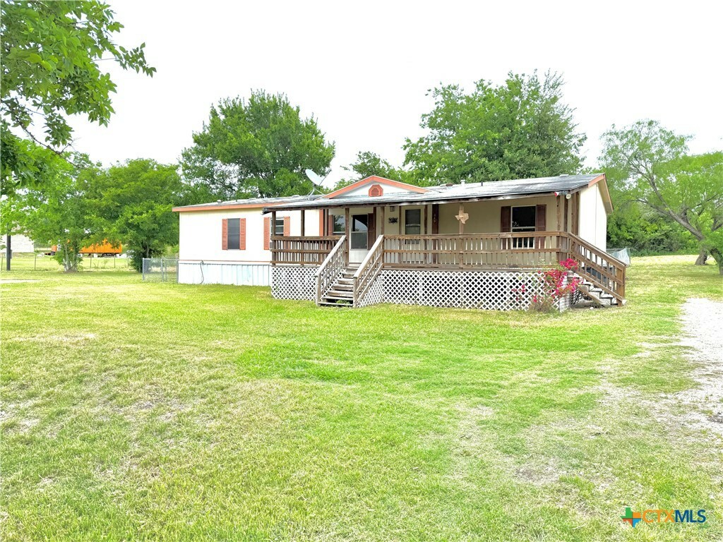 345 Fm 671  Lockhart TX 78644 photo