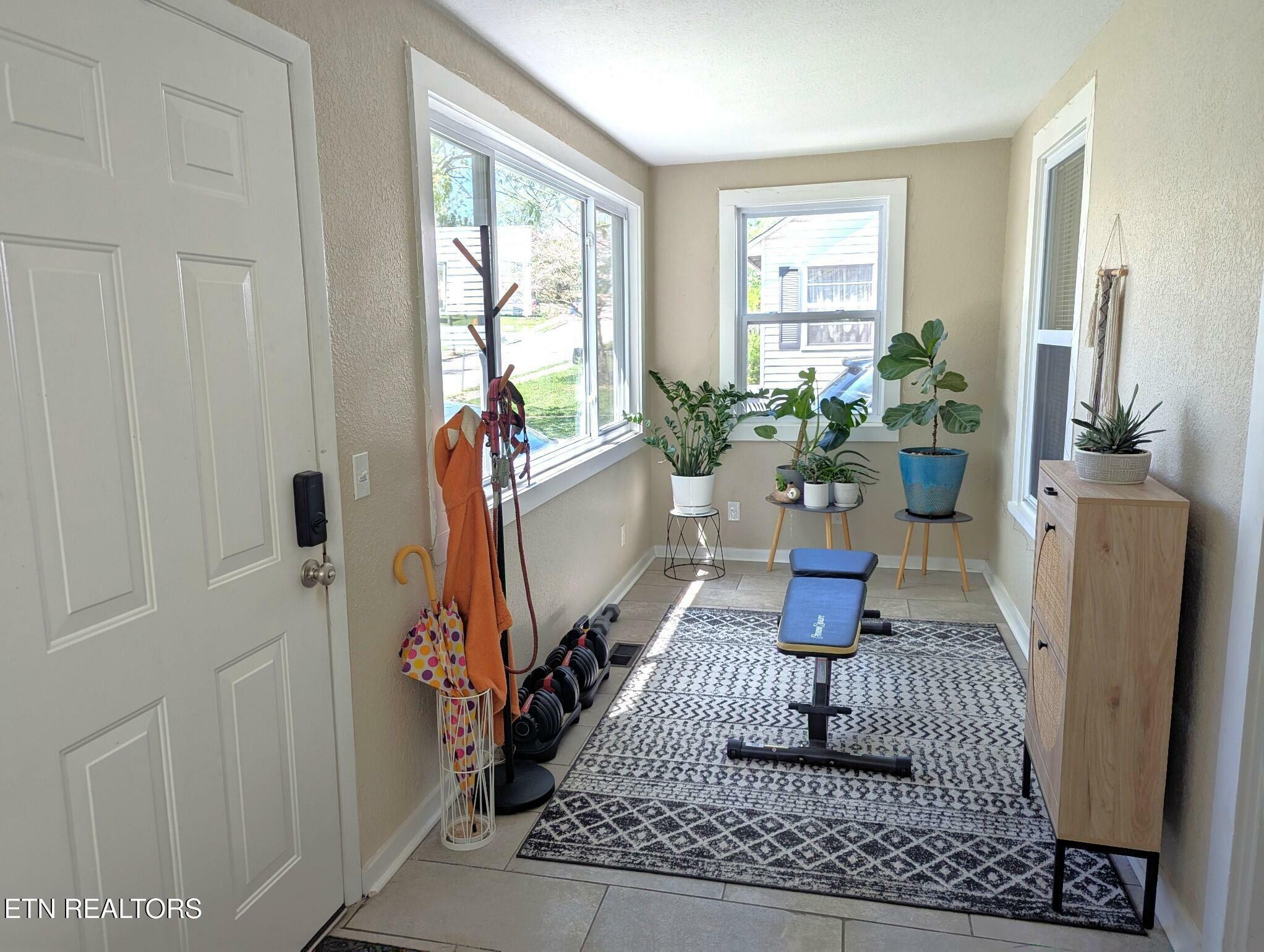 Property Photo: 1334 Remsen St TN 37701