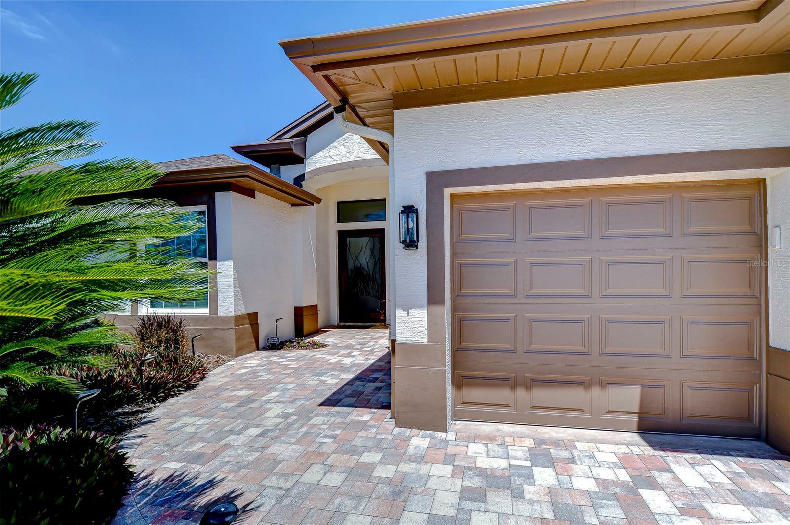 Property Photo: 10407 Brentford Drive FL 33626