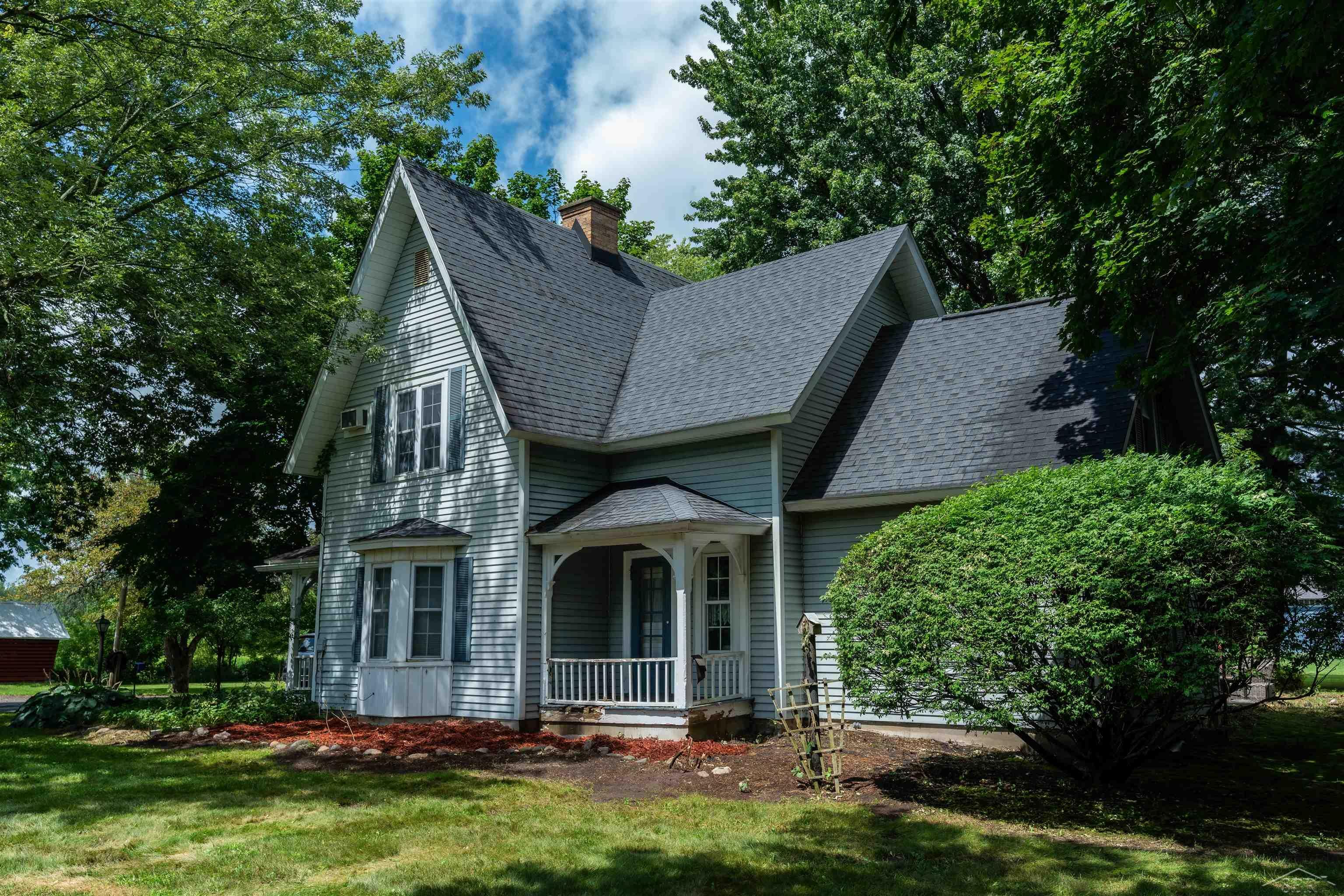Property Photo:  9980 Tittabawassee Road  MI 48623 