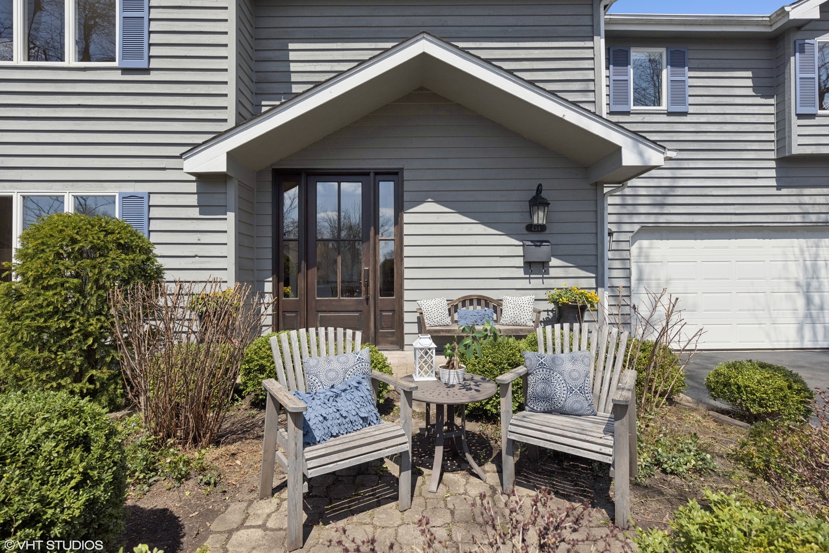 Property Photo: 434 Ridge Avenue IL 60514