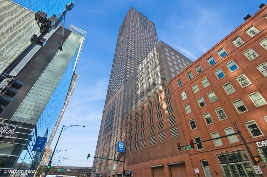 Property Photo:  474 N Lake Shore Drive 4001  IL 60611 