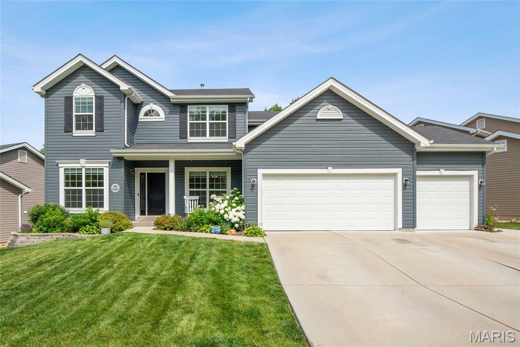 651 Winding Bluffs Drive  Fenton MO 63026 photo