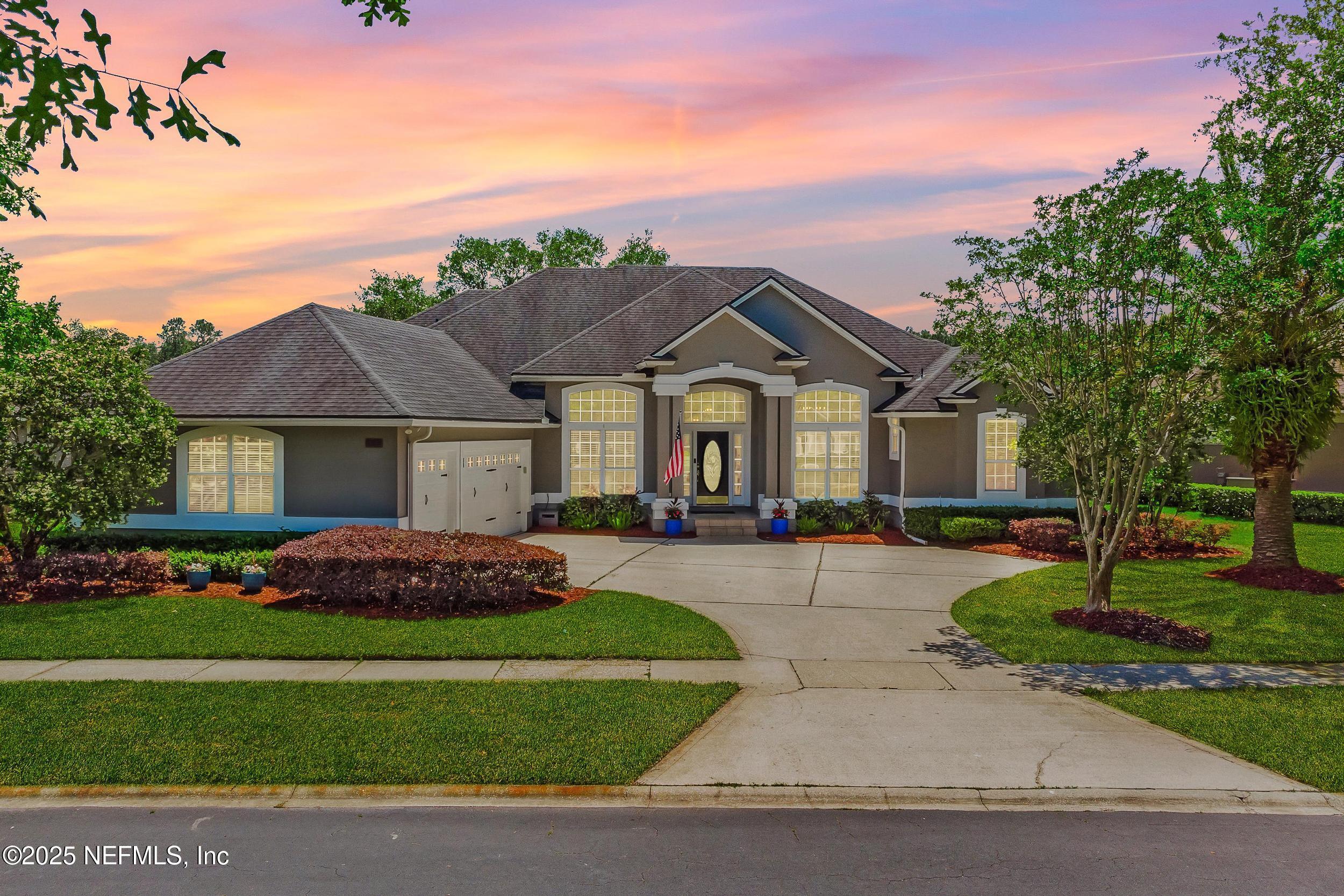 Property Photo:  612 Donald Ross Way  FL 32092 