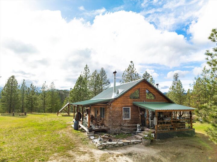Property Photo:  4090 Hubbart Dam Road  MT 59925 