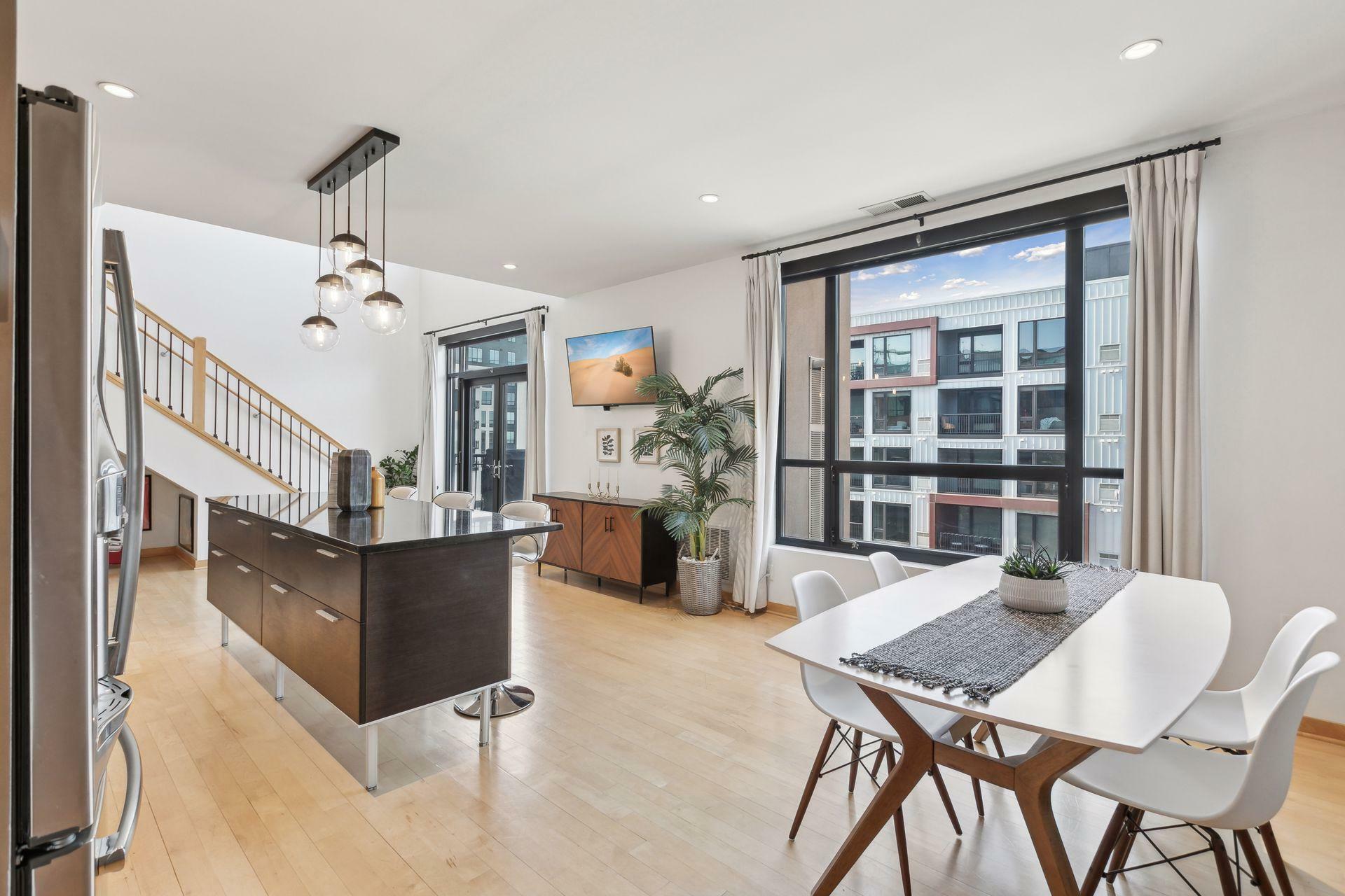 Property Photo:  3104 W Lake Street 410  MN 55416 