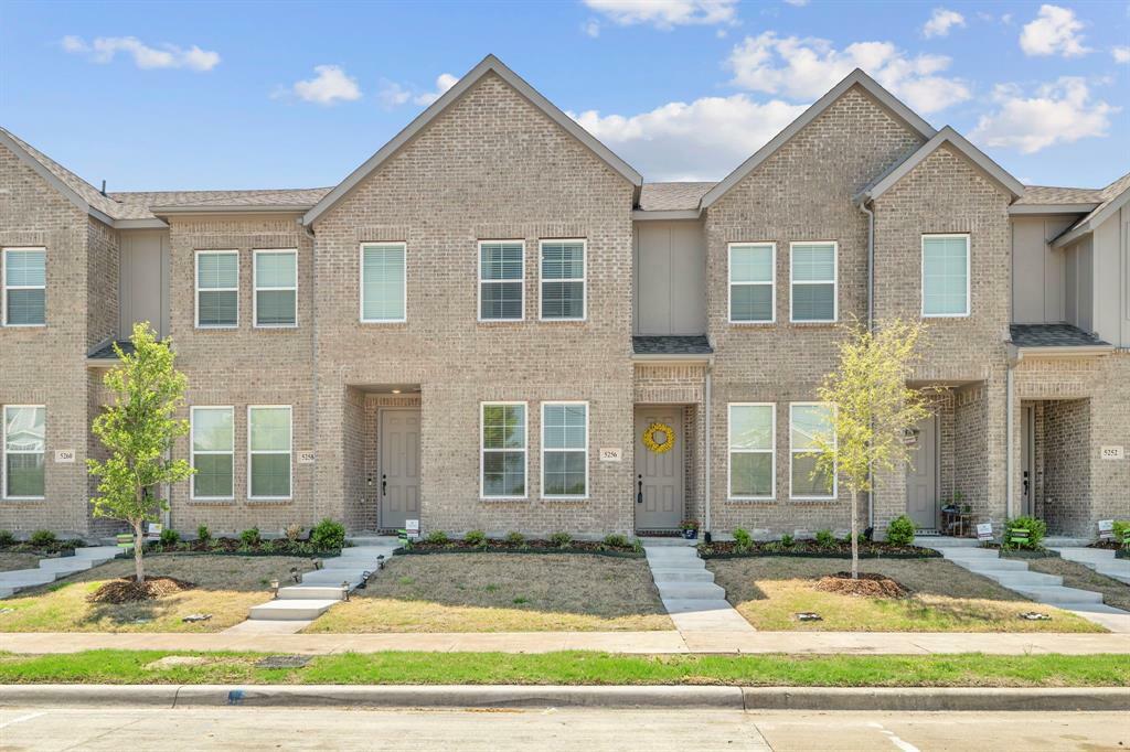 5256 Springlake Parkway  Haltom City TX 76117 photo