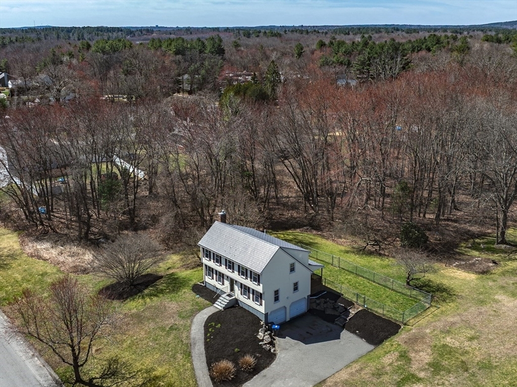 Property Photo:  4 Brookside Ct  MA 01844 