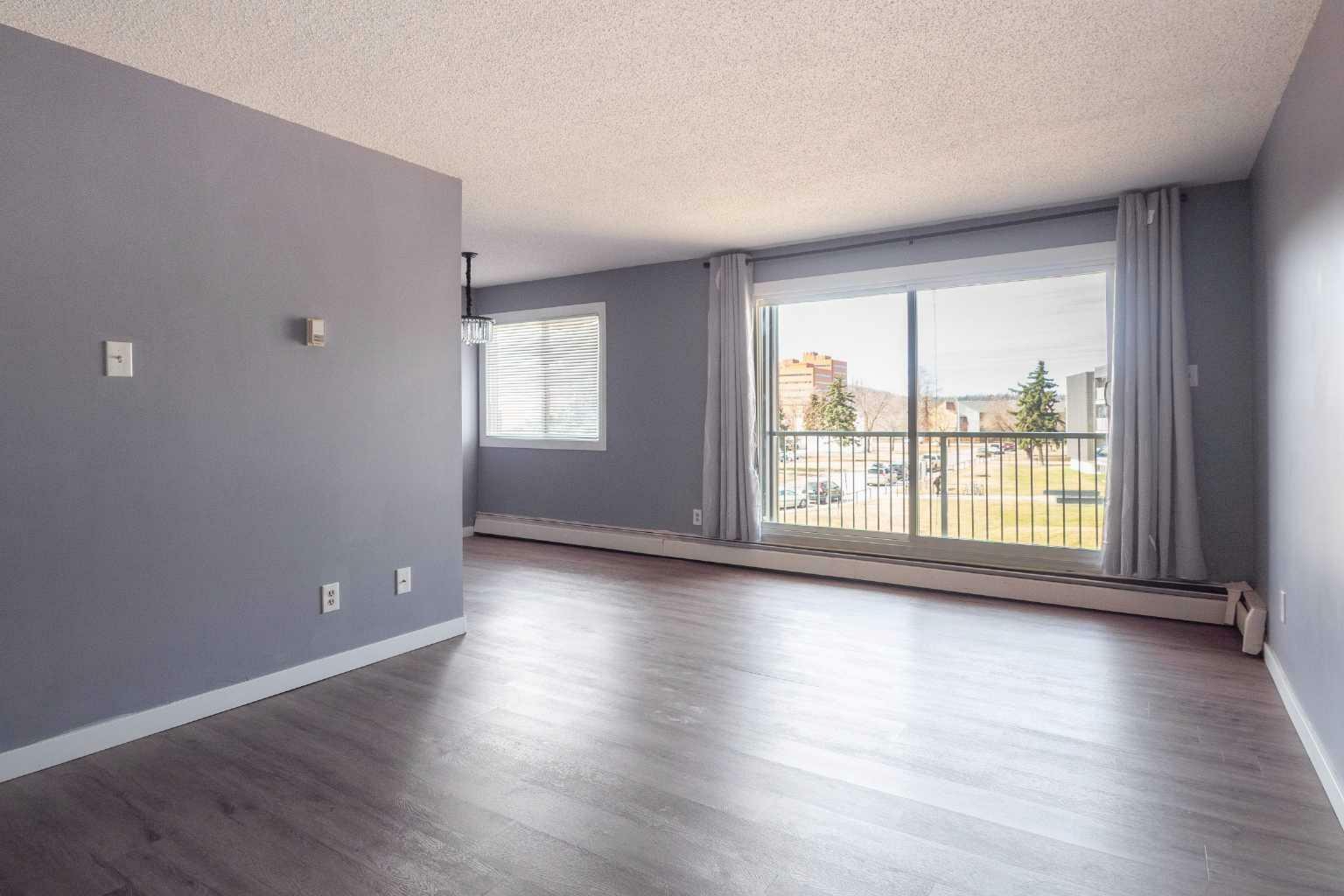 Photo de la propriété:  11 Clearwater Crescent 202  AB T9H 2B7 