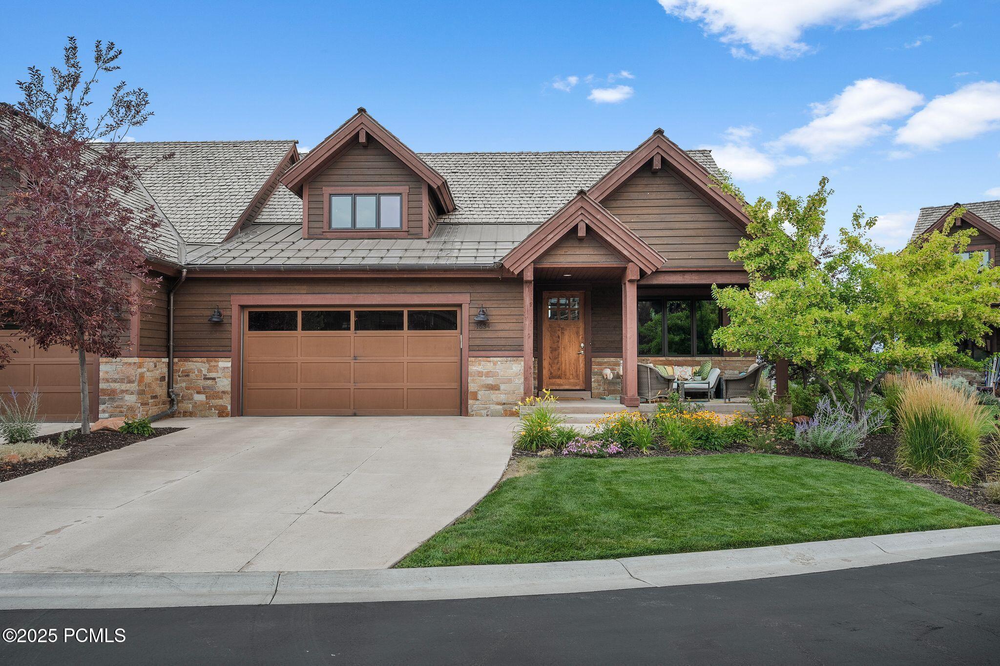 Property Photo: 1634 E Abajo Peak Circle UT 84032
