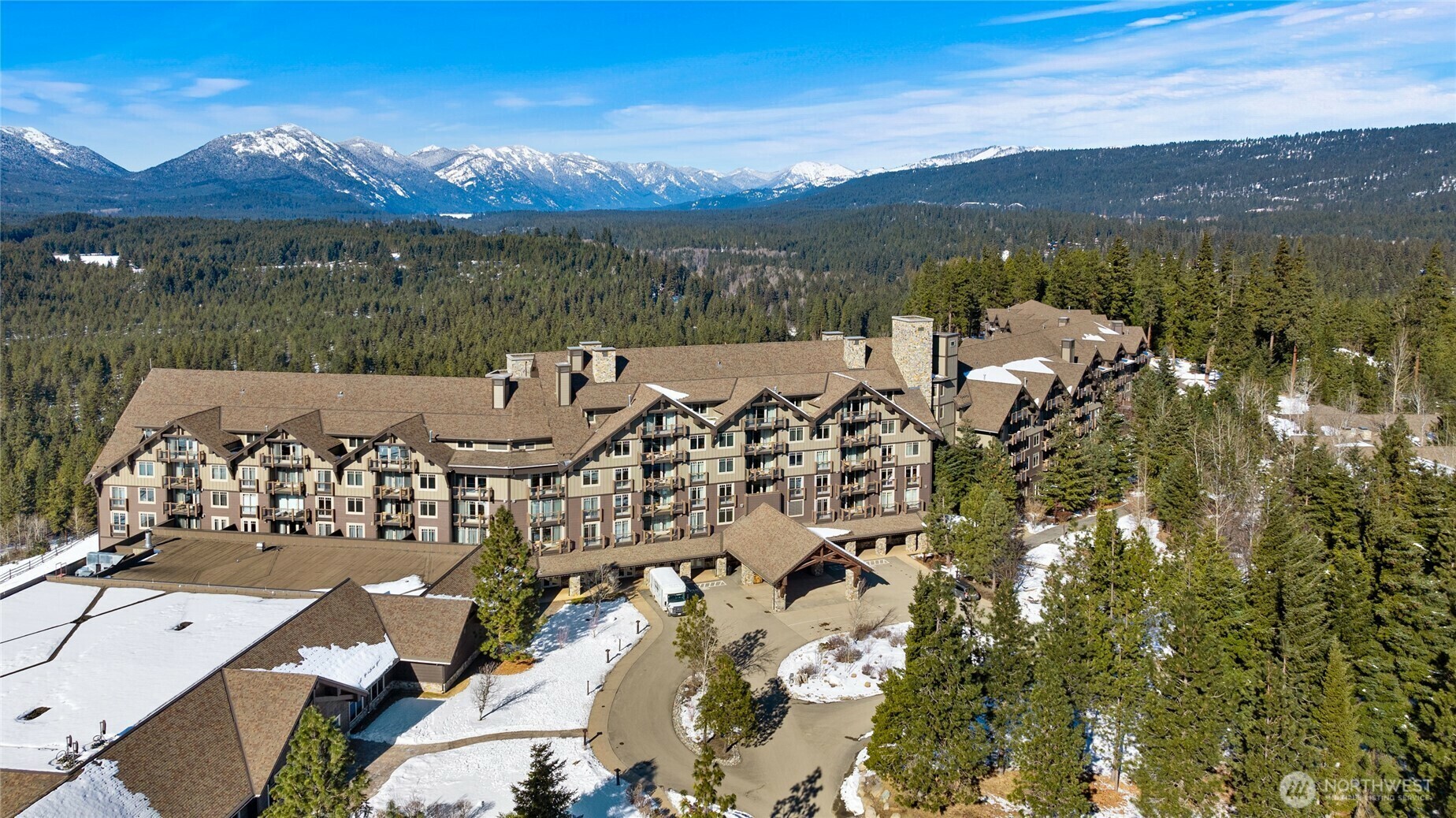 Property Photo: 3600 Suncadia Trail 4064 WA 98922