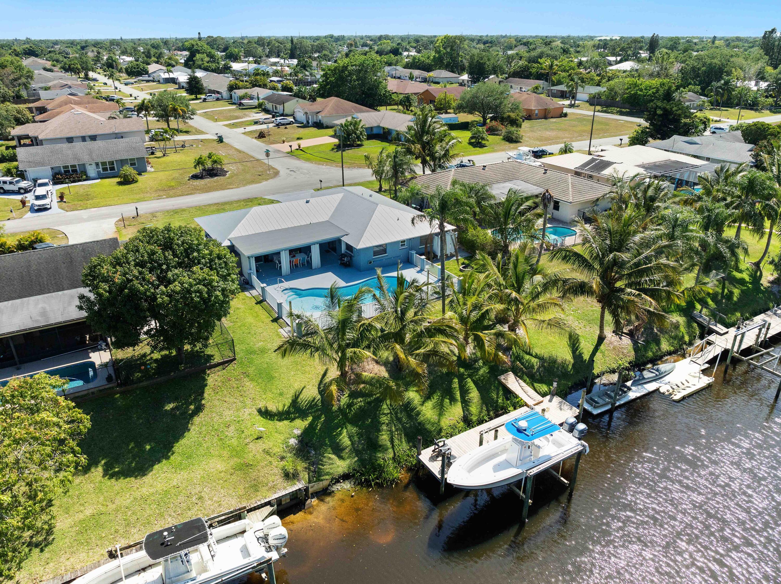 641 SE Whitmore Drive  Port Saint Lucie FL 34984 photo