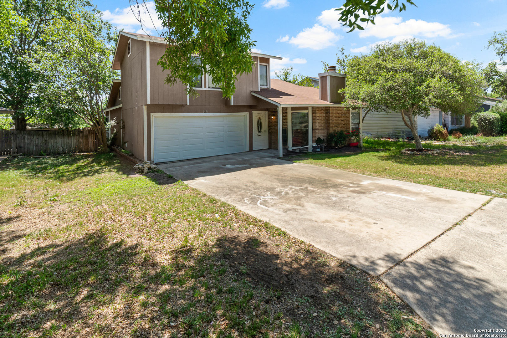Property Photo: 5454 Vista Court TX 78247