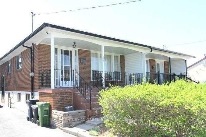 238 Vauxhall Drive Upper  Toronto ON M1P 1R7 photo