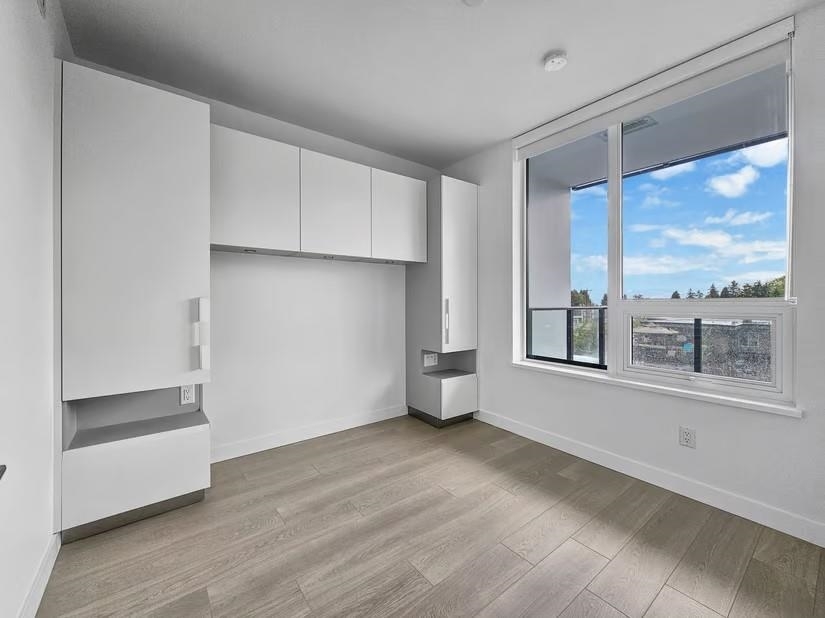 Property Photo:  6537 Telford Ave  BC V5H 0K9 