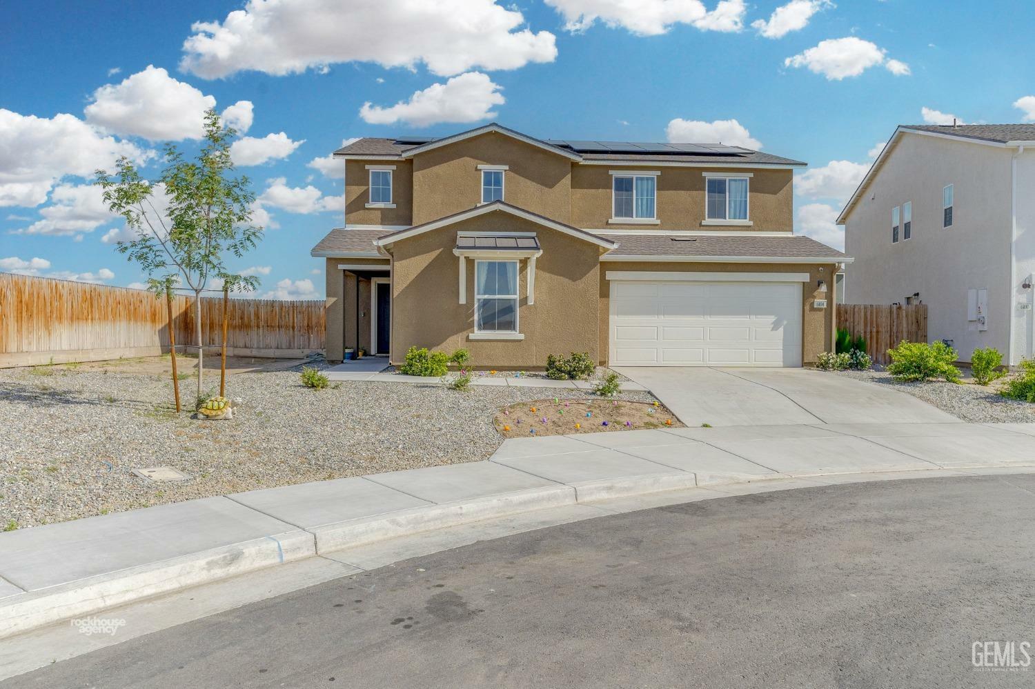 6104 Vespucci Avenue  Bakersfield CA 93313 photo