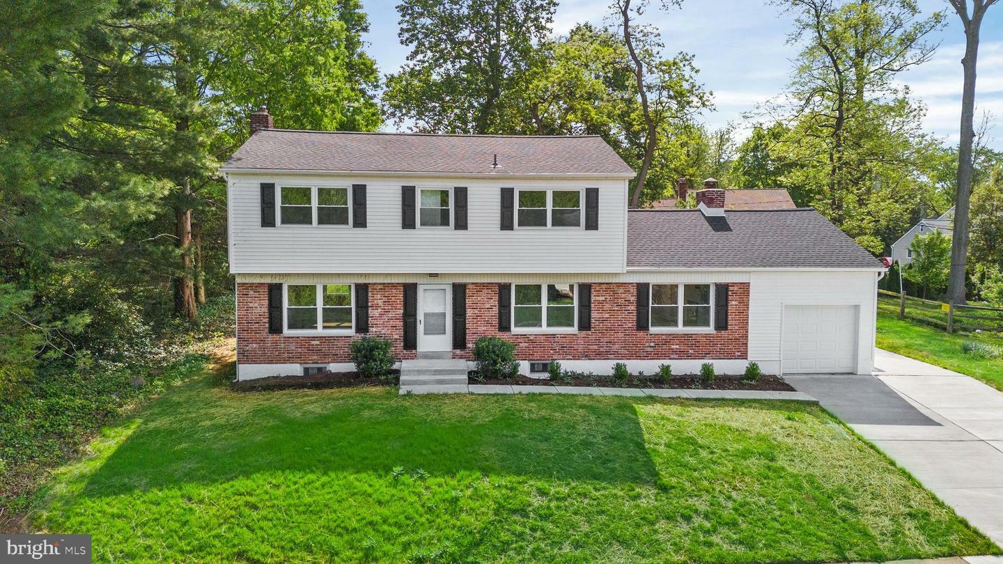 Property Photo:  3 Amherst Drive  DE 19711 
