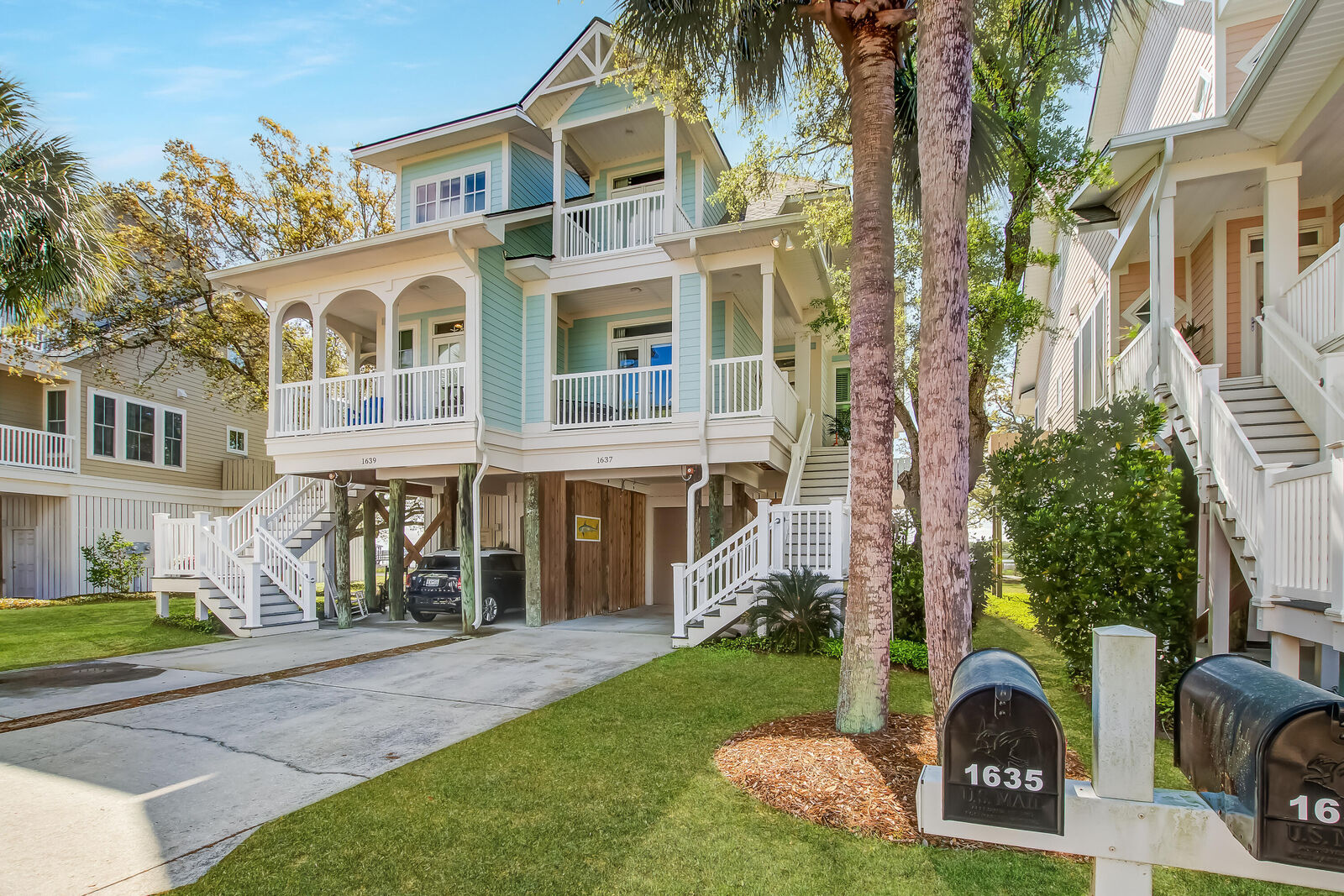 Property Photo: 1637 Folly Creek Way # 12 E-12 SC 29412