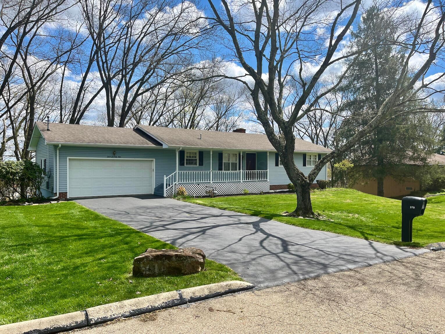 Property Photo:  379 Lynwood Lane  OH 43130 