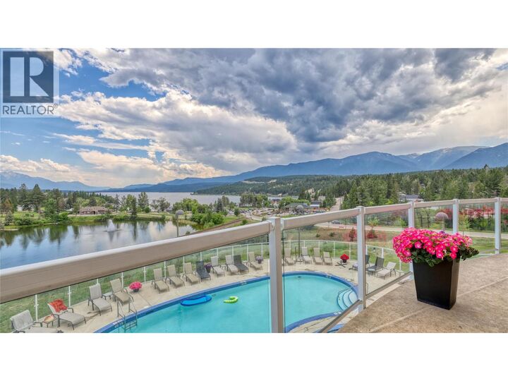 Property Photo: 701 14A Crescent 111H BC V0A 1K0