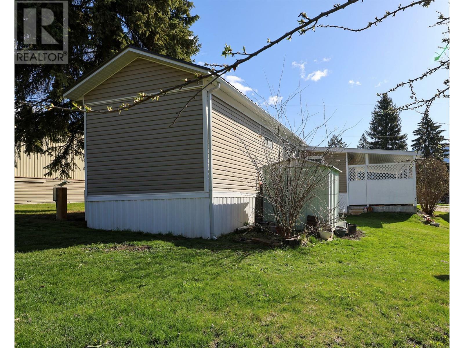 Property Photo: 1421 Erickson Road 2 BC V0B 1G1