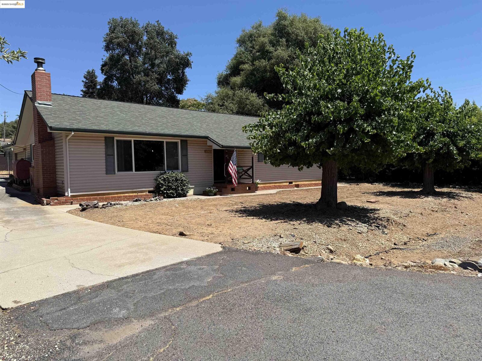 Property Photo:  20445 West Walnut Dr.  CA 95370 