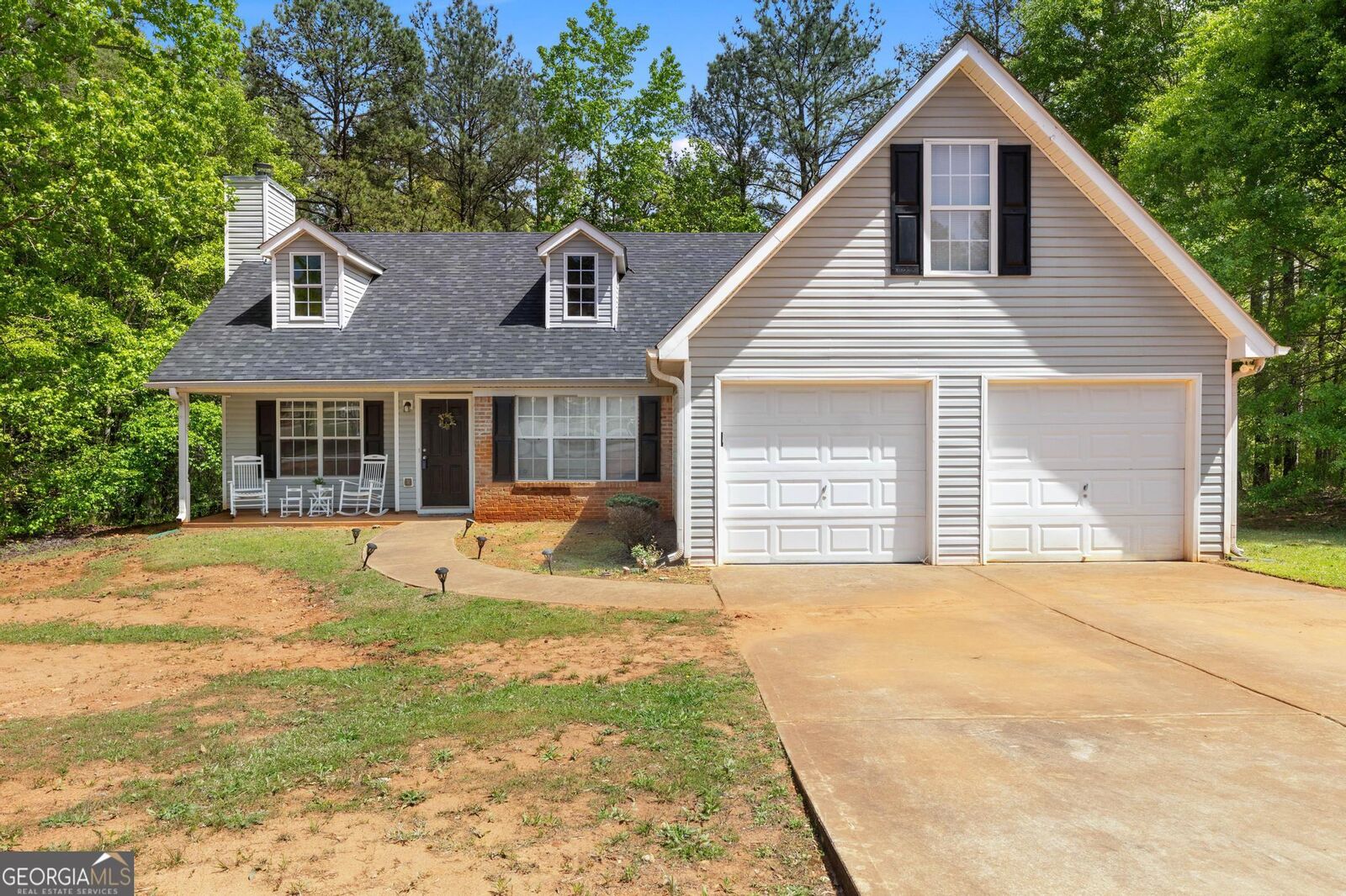 Property Photo: 1012 Miss Amber Way GA 30248