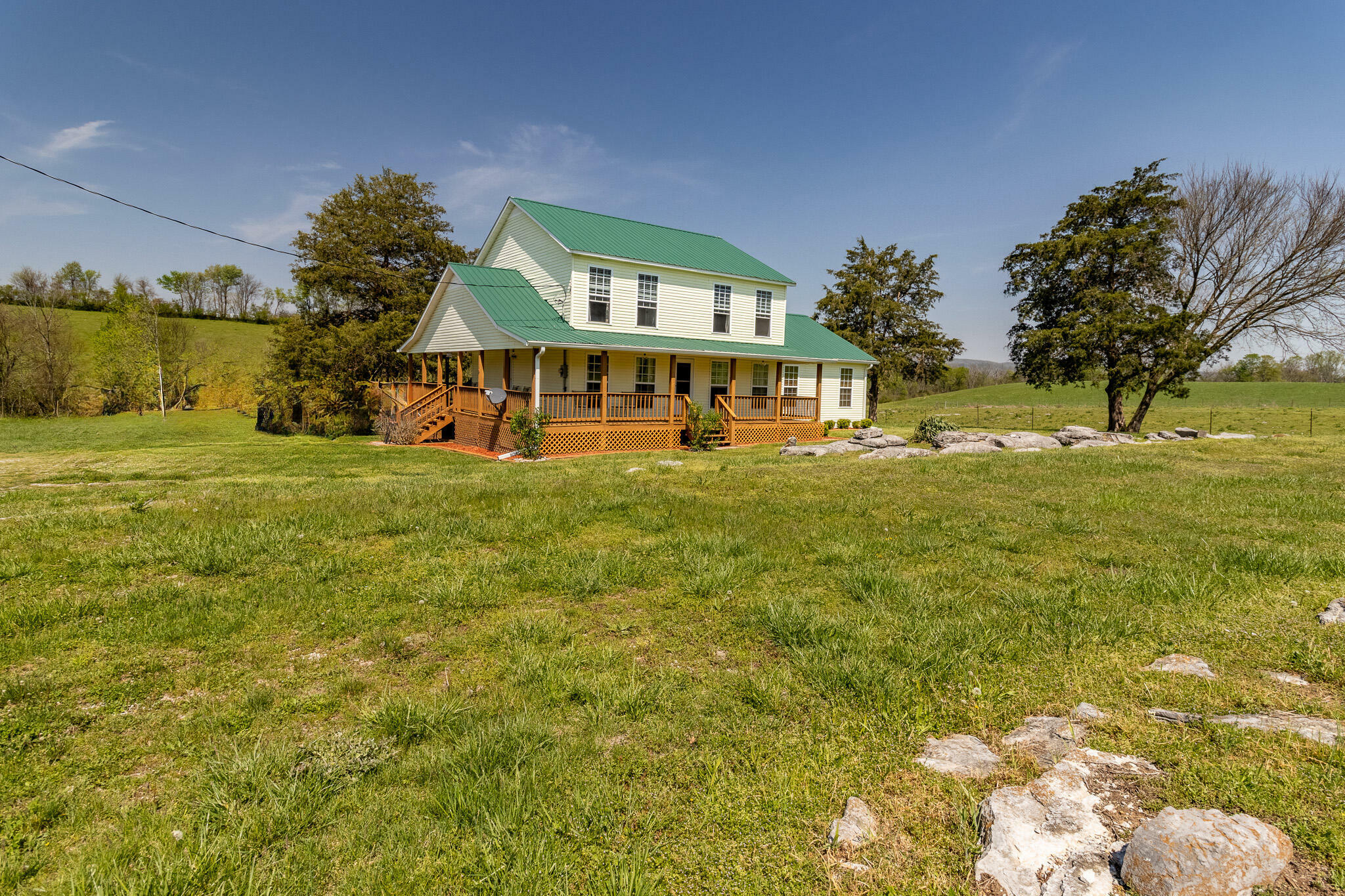 Property Photo: 7511 Upper East Valley Road TN 37367