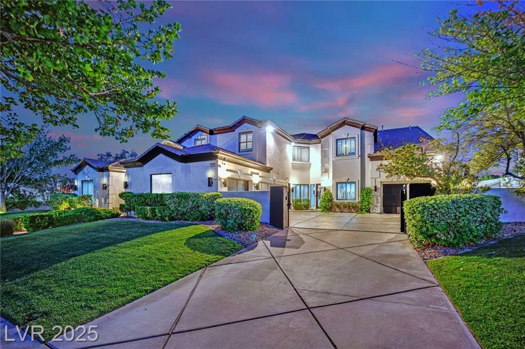 Property Photo: 2208 Point Rock Lane NV 89134