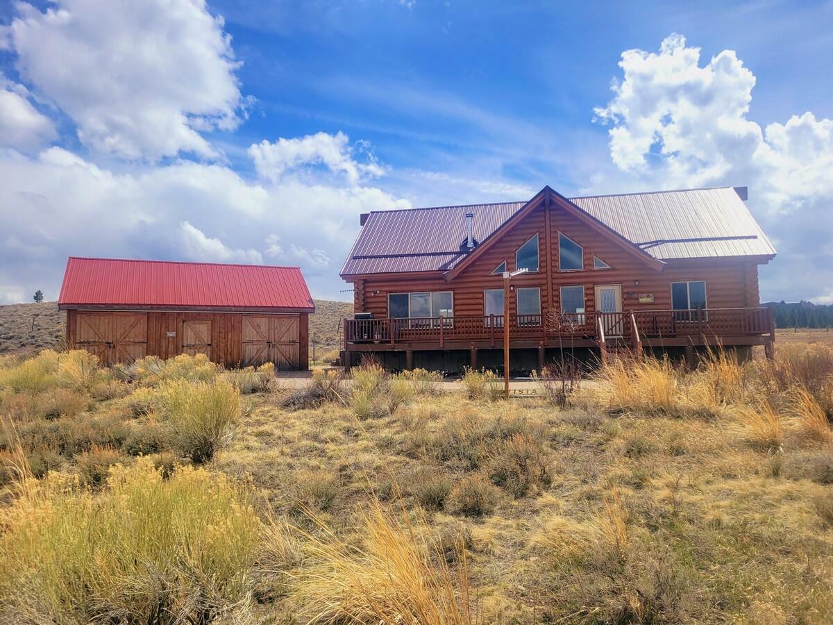 Property Photo: 500 E Fishermans Ln UT 84759