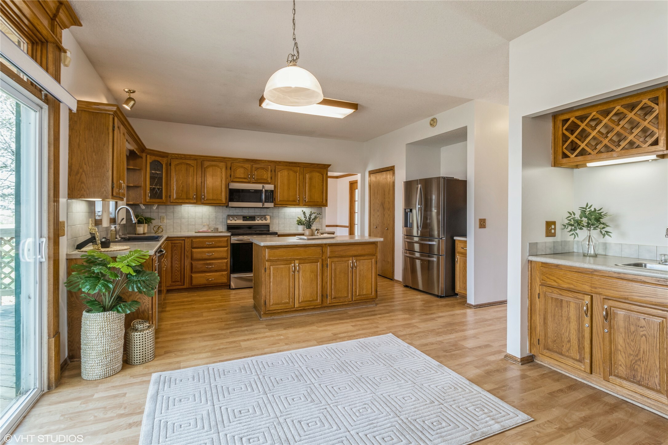 Property Photo: 1017 58th Street IA 50266