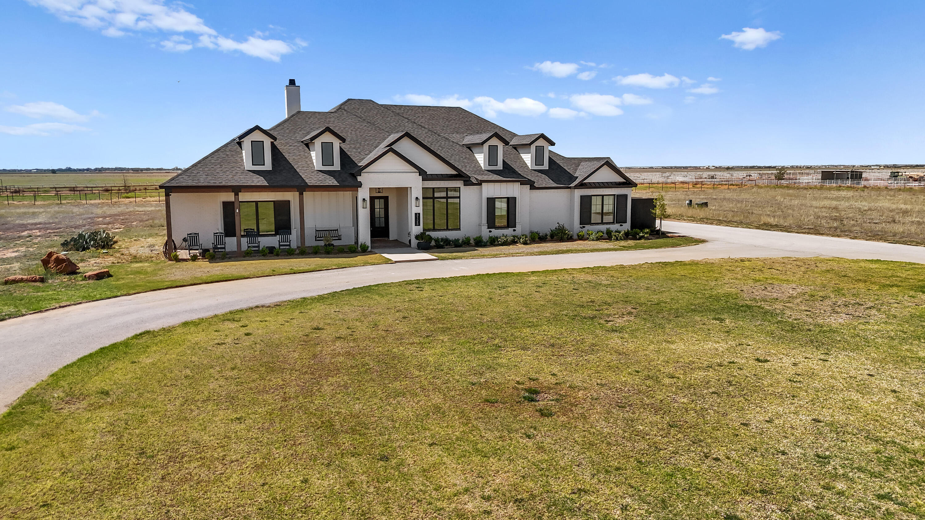 Property Photo: 3125 County Road 6000 TX 79415