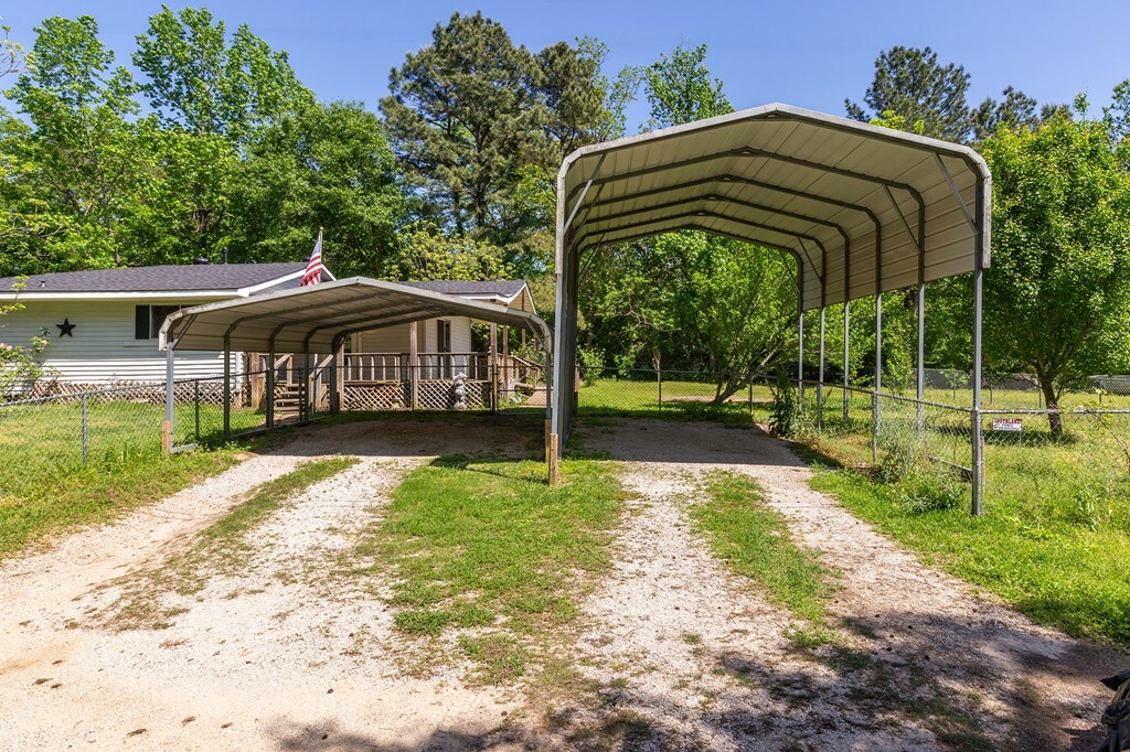 Property Photo:  126 Cris Road  TX 75901 