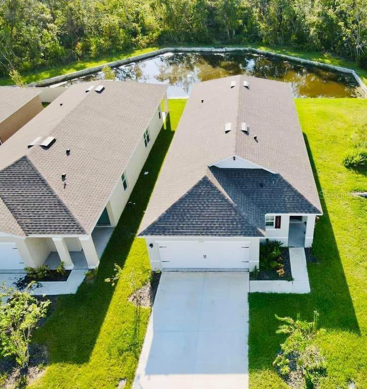 Property Photo: 1760 Carnostie Road FL 33884