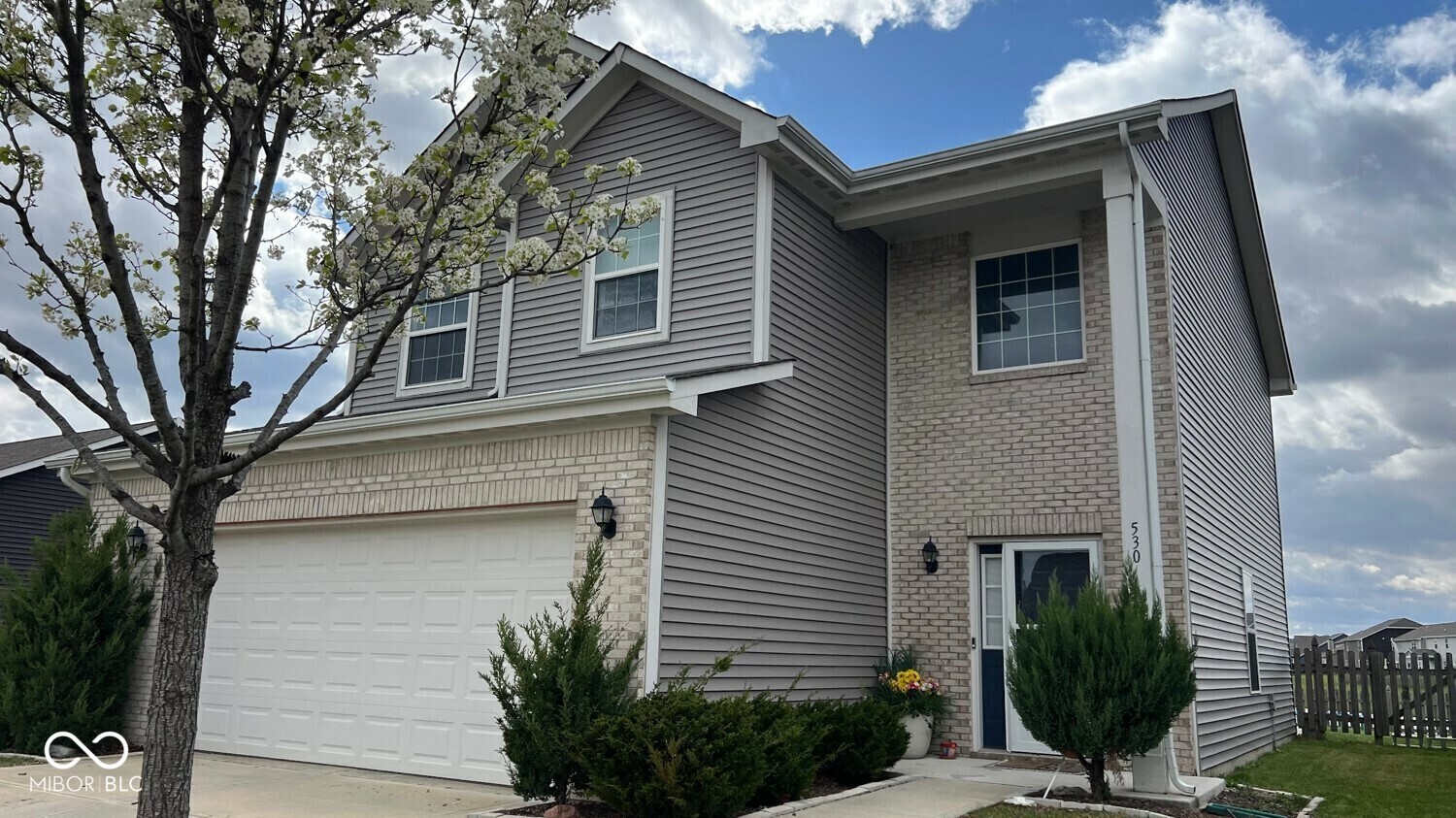 Property Photo: 530 Farnham Drive IN 46074