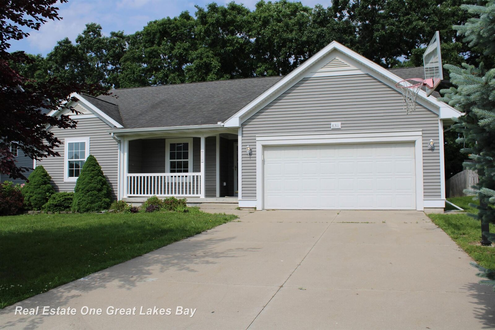 Property Photo: 8311 Goldfinch Road MI 48623