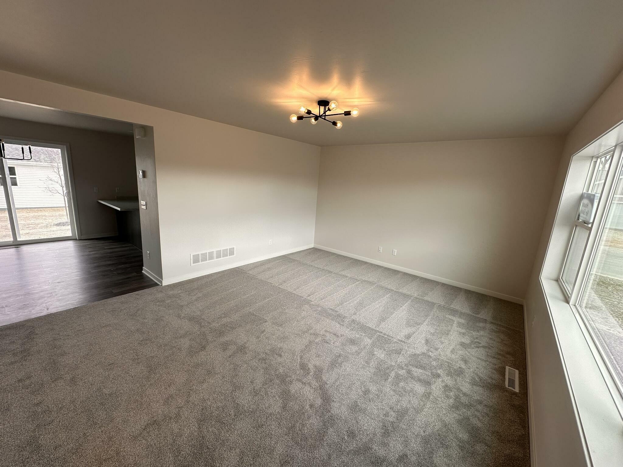 Property Photo: 1013 Sully Way WI 53085