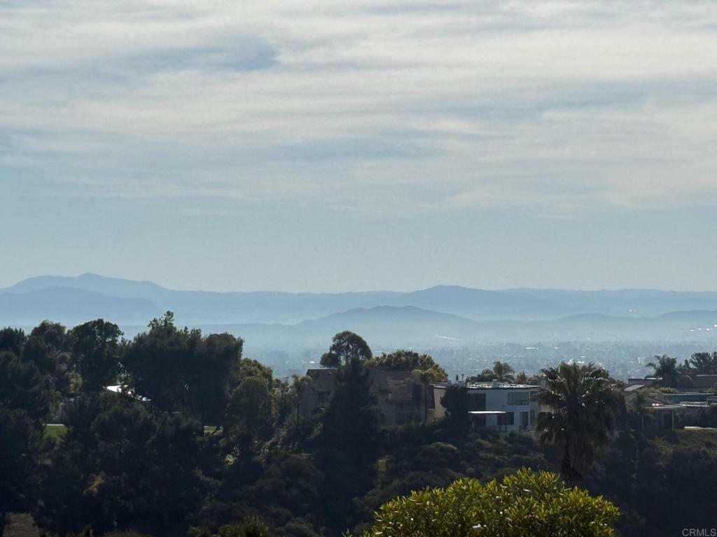 6635 Caminito Scioto  La Jolla CA 92037 photo