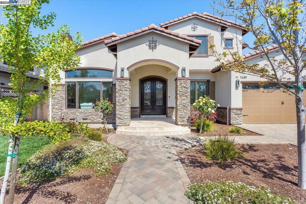Property Photo: 1639 Walters Ave CA 95008