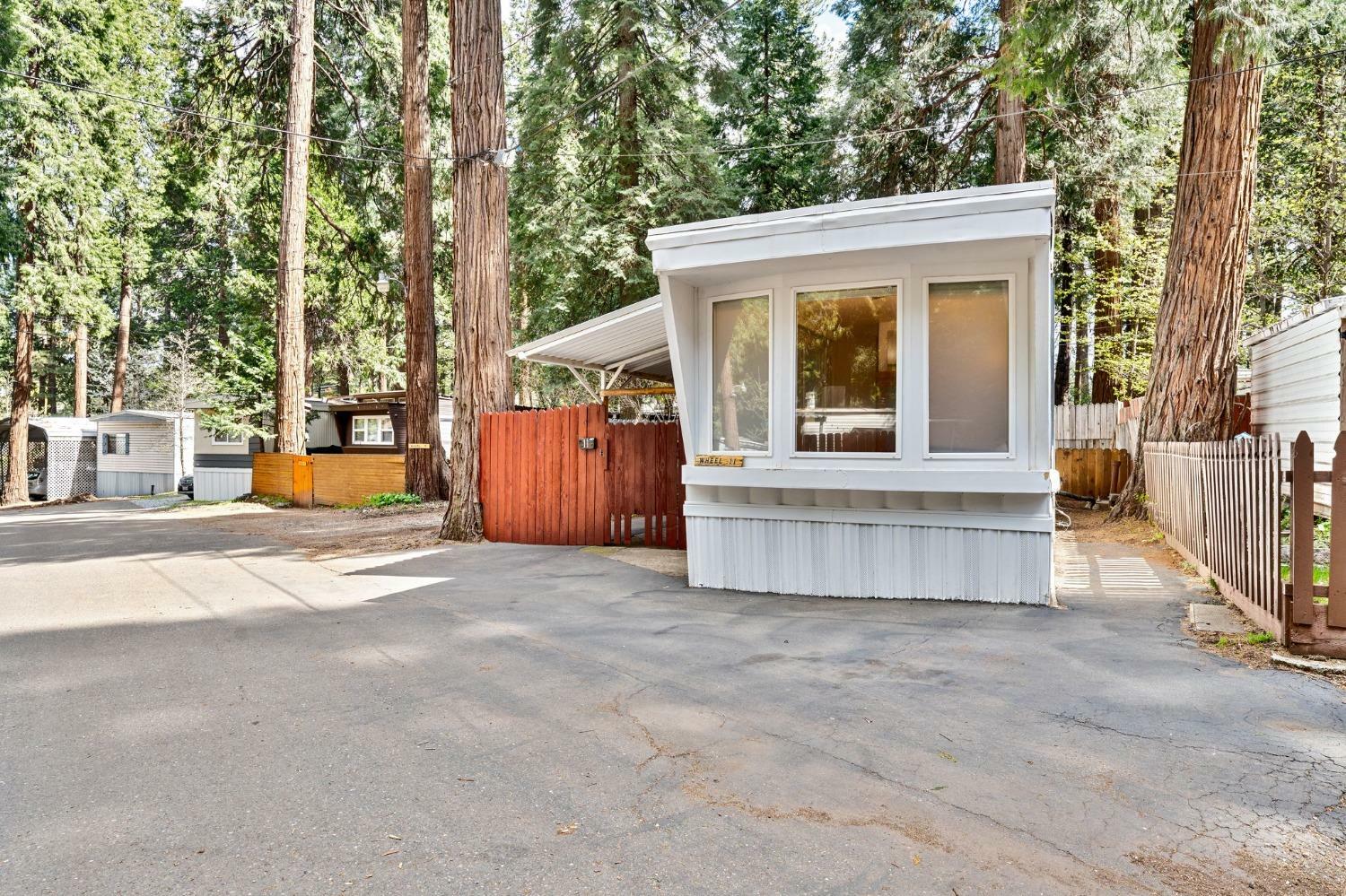 Property Photo:  11 Wheel Street  CA 95726 