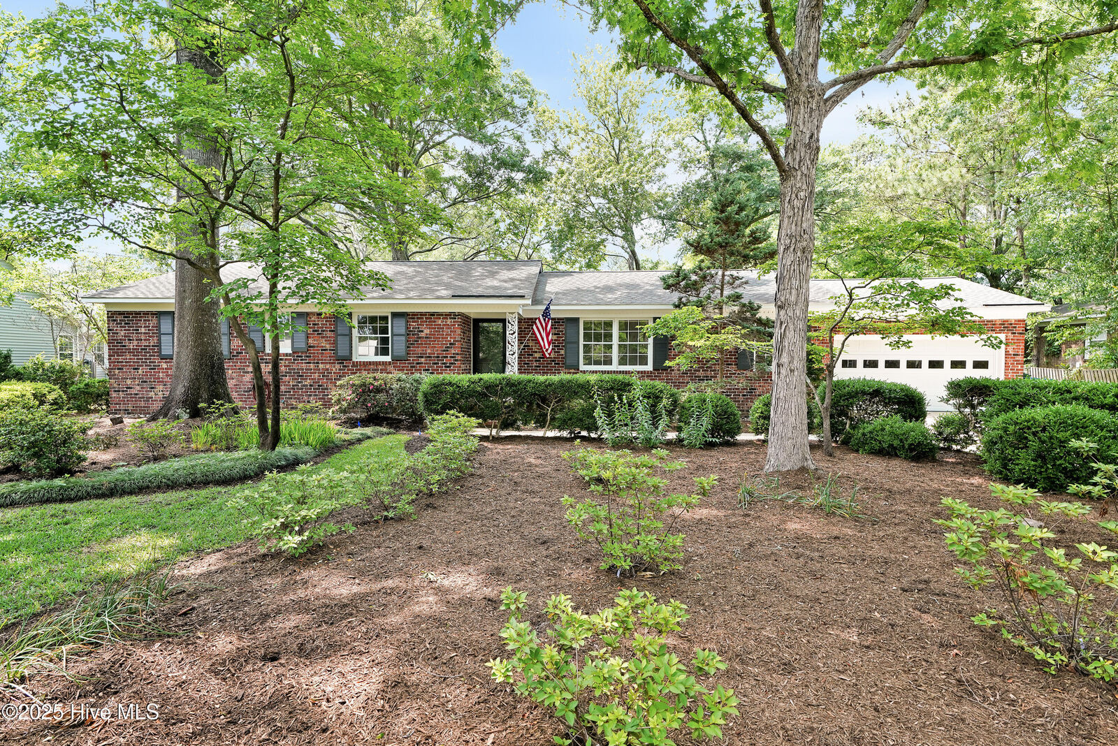 Property Photo: 3322 Bragg Drive NC 28409