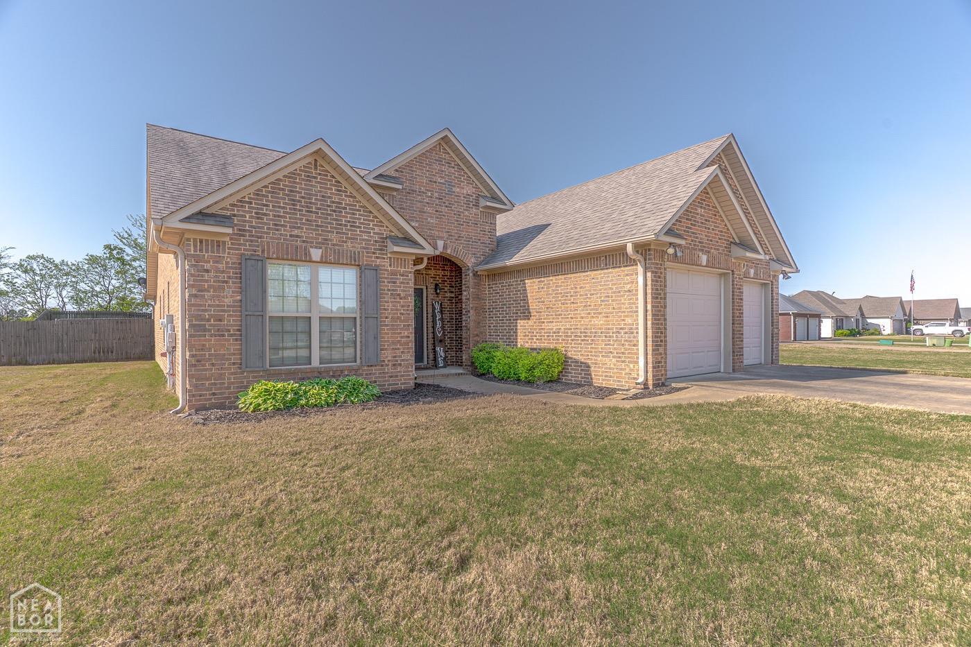 Property Photo: 201 Hollis Street AR 72416