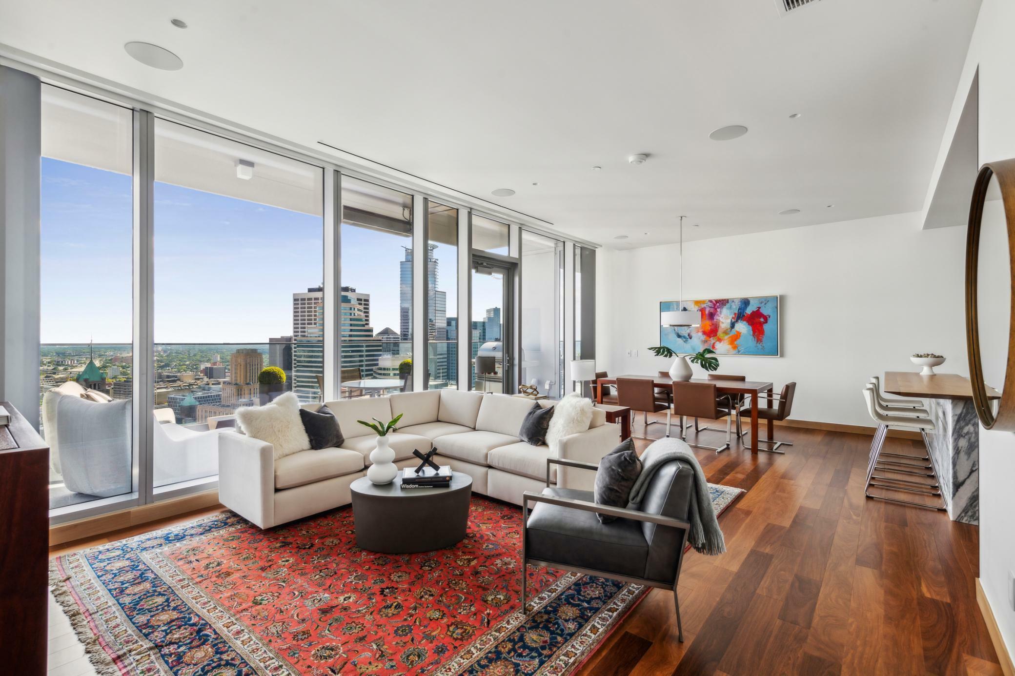 Property Photo: 255 Hennepin Avenue 3101 MN 55401