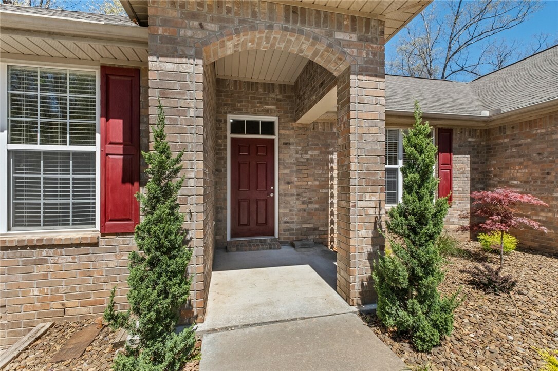 Property Photo: 9 Keighley Lane AR 72714