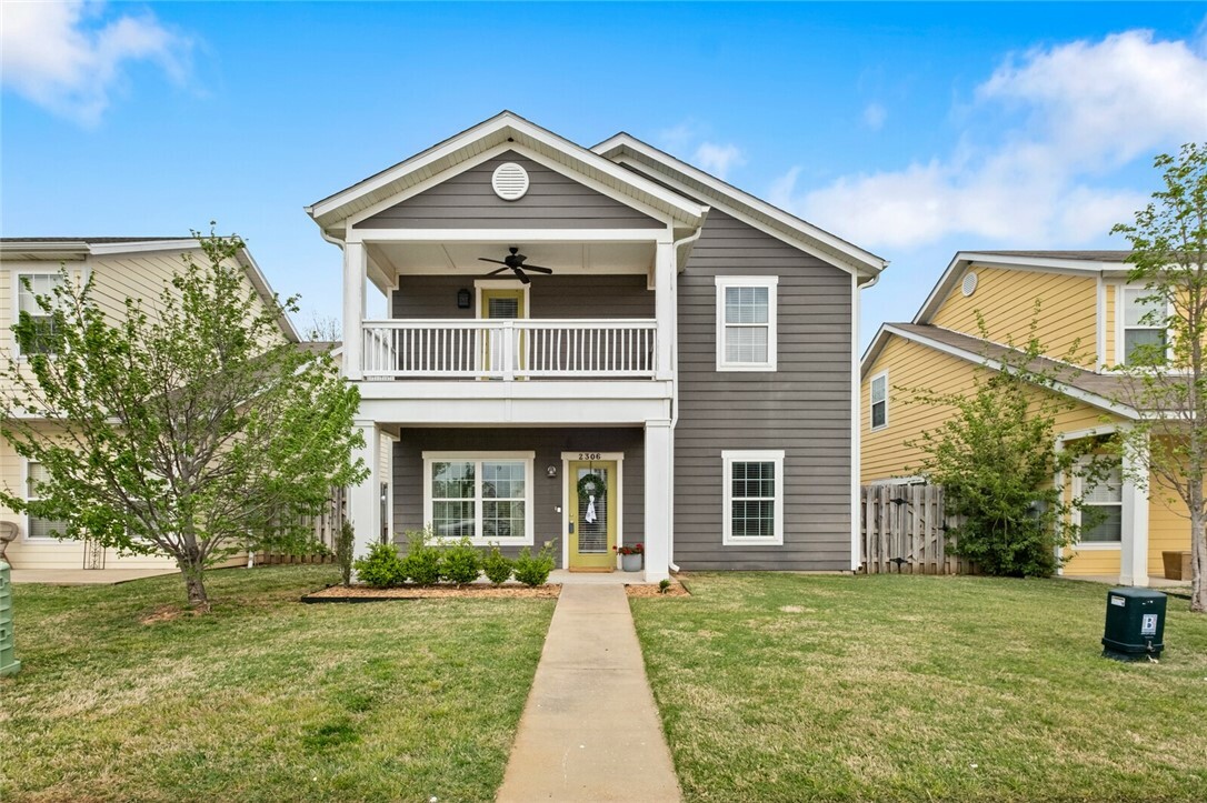Property Photo: 2306 SW Juniper Avenue AR 72713