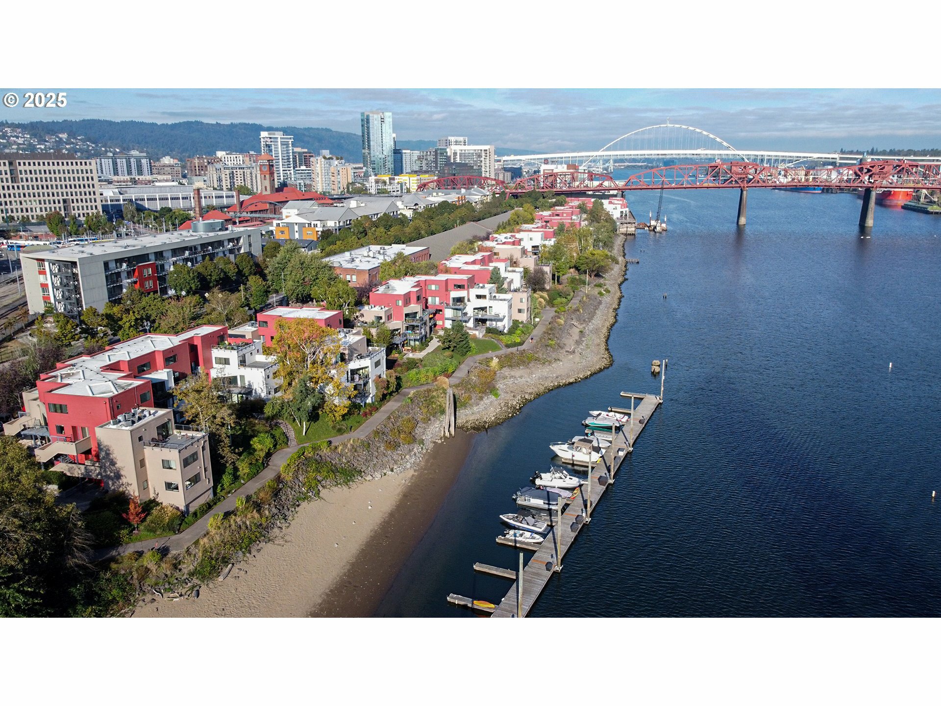 Property Photo: 606 NW Naito Pkwy A11 OR 97209
