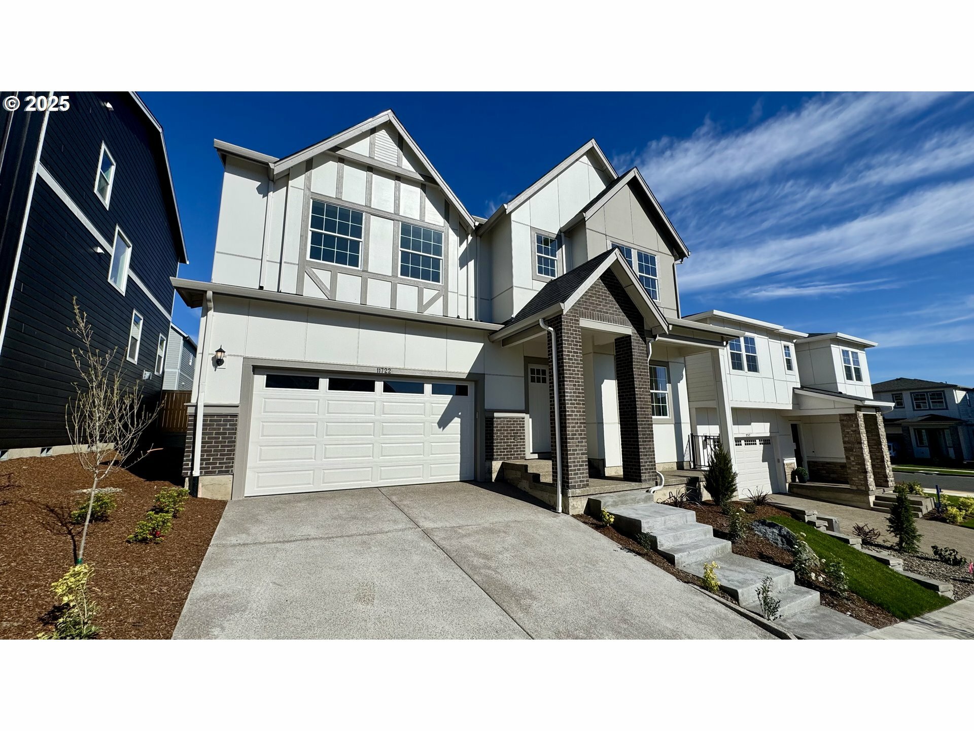 Property Photo: 11722 SW Vinegar Ter OR 97007