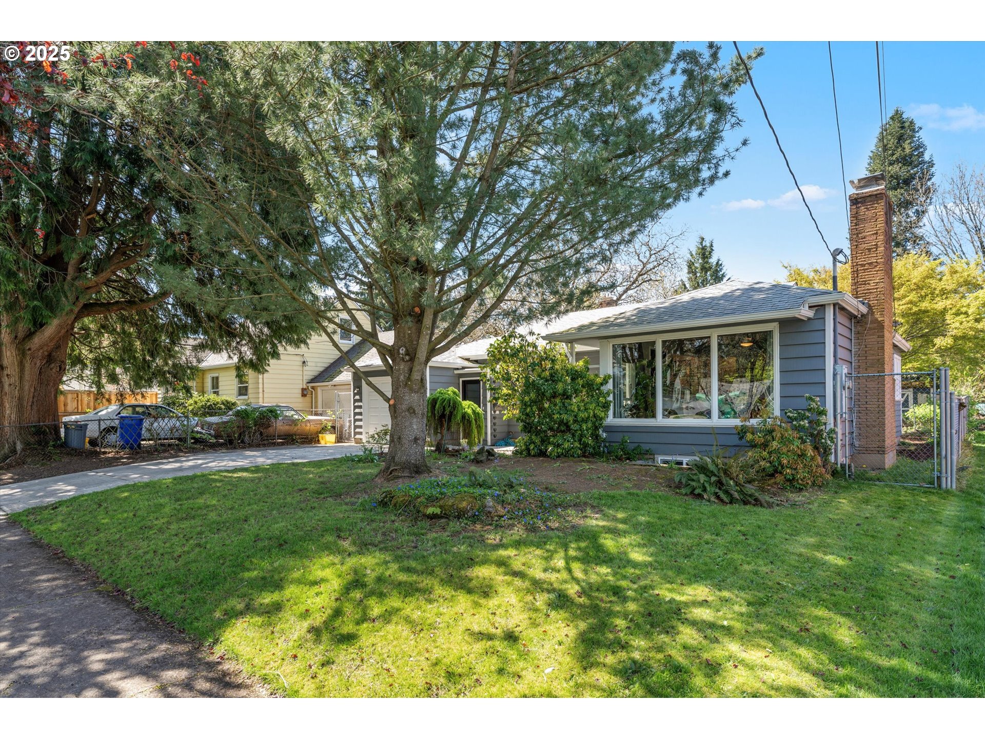 3213 SE 73rd Ave  Portland OR 97206 photo